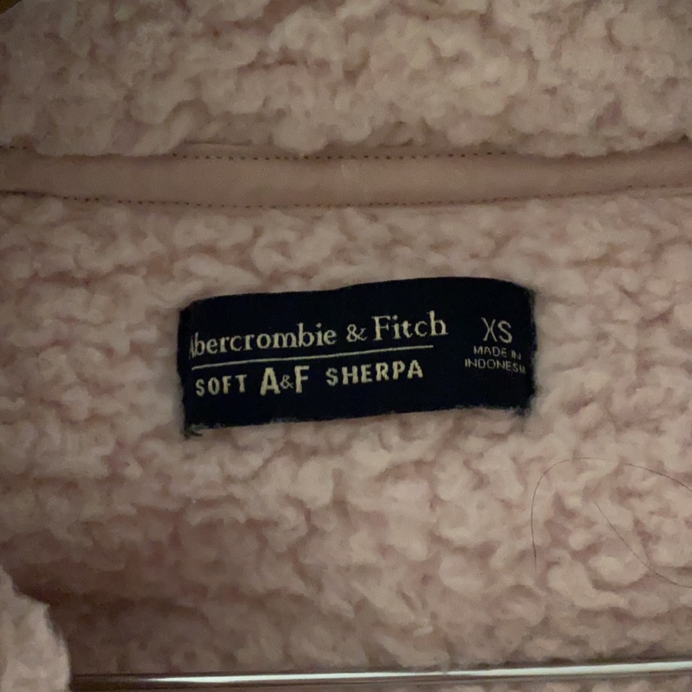 Abercrombie Soft A&F Sherpa - image 3